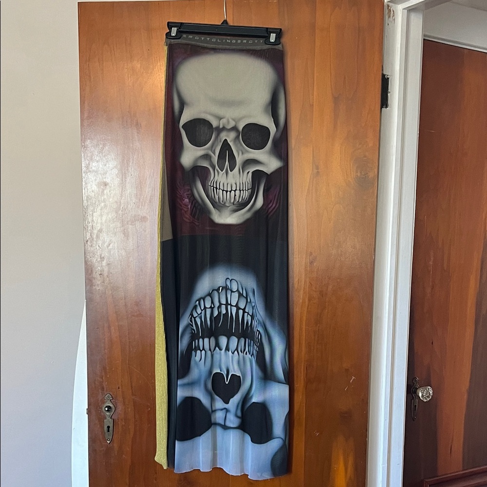 Skull Print skirt